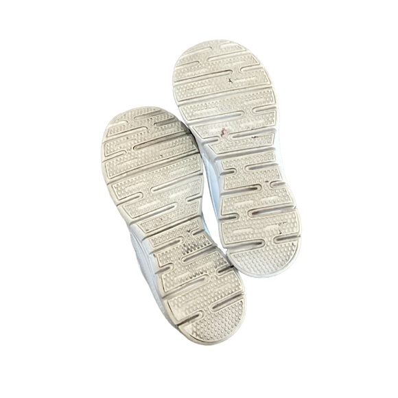 Skechers Synergy 3.0 Leather Athletic Sneakers - Picture 11 of 12